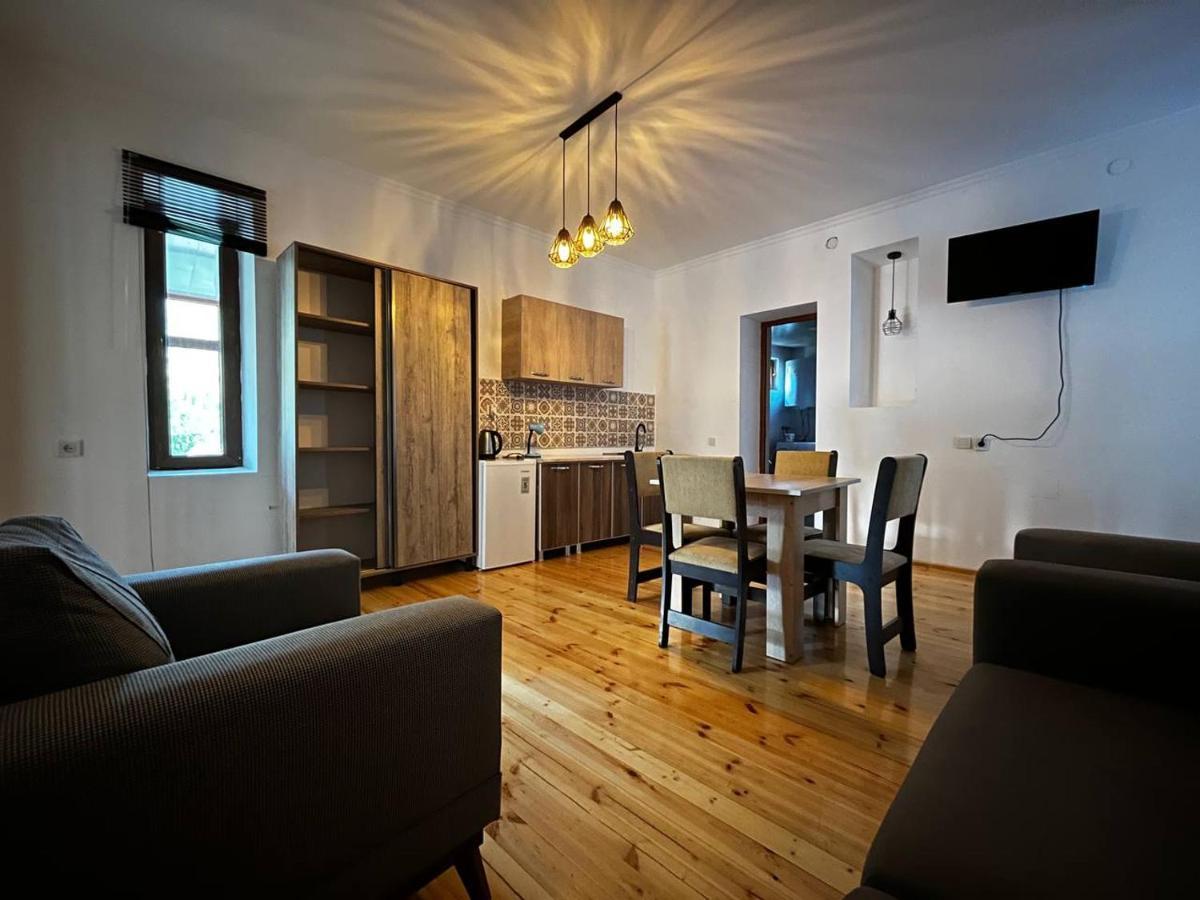 Guesthouse Data Μέστια Εξωτερικό φωτογραφία