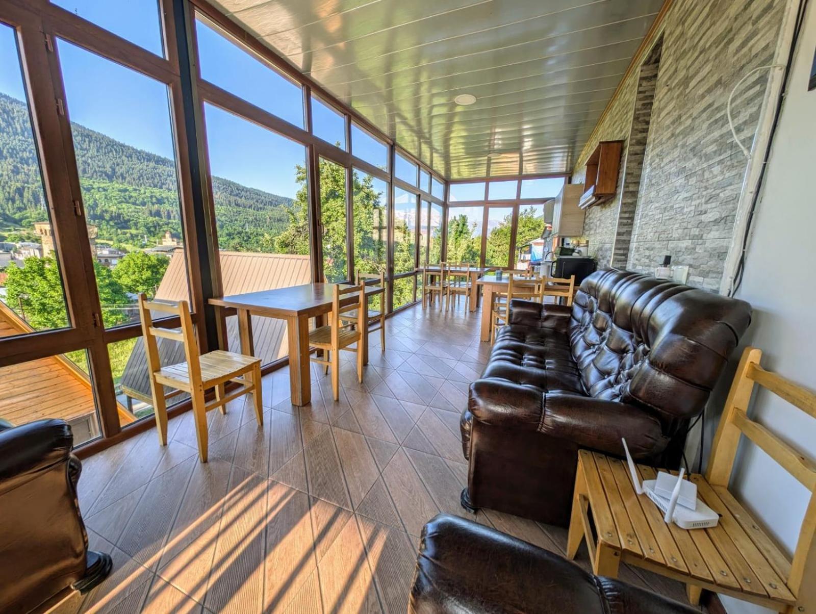 Guesthouse Data Μέστια Εξωτερικό φωτογραφία